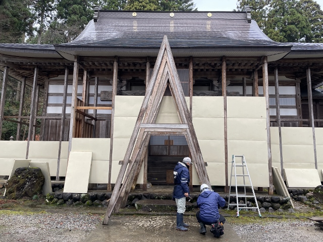 第２８７２：２０２１年の冬の支度～お寺の冬囲い～