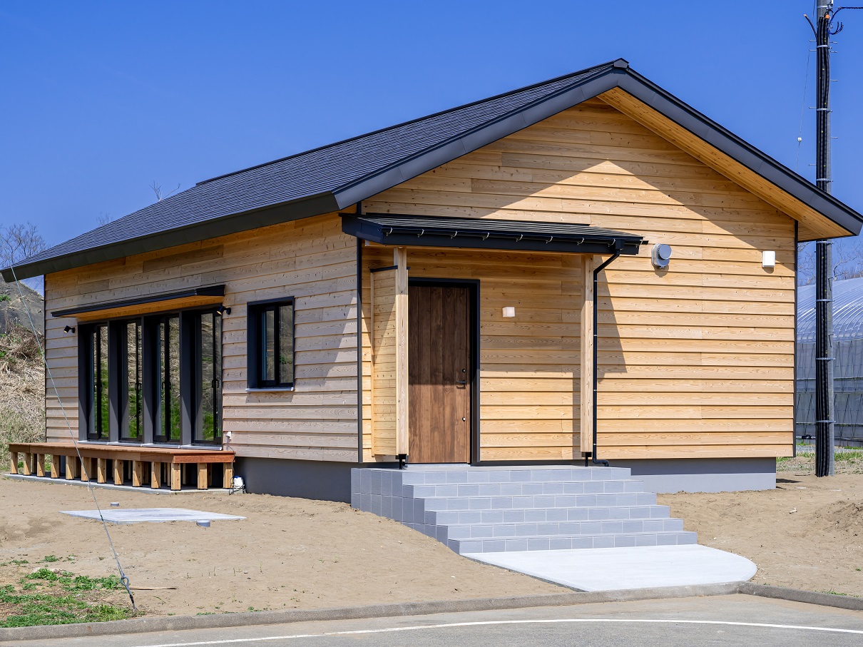 景色を楽しむ農園事務所｜柏崎市荒浜 | 株式会社 第一建築業｜柏崎市の注文住宅、リフォーム、新築一戸建て