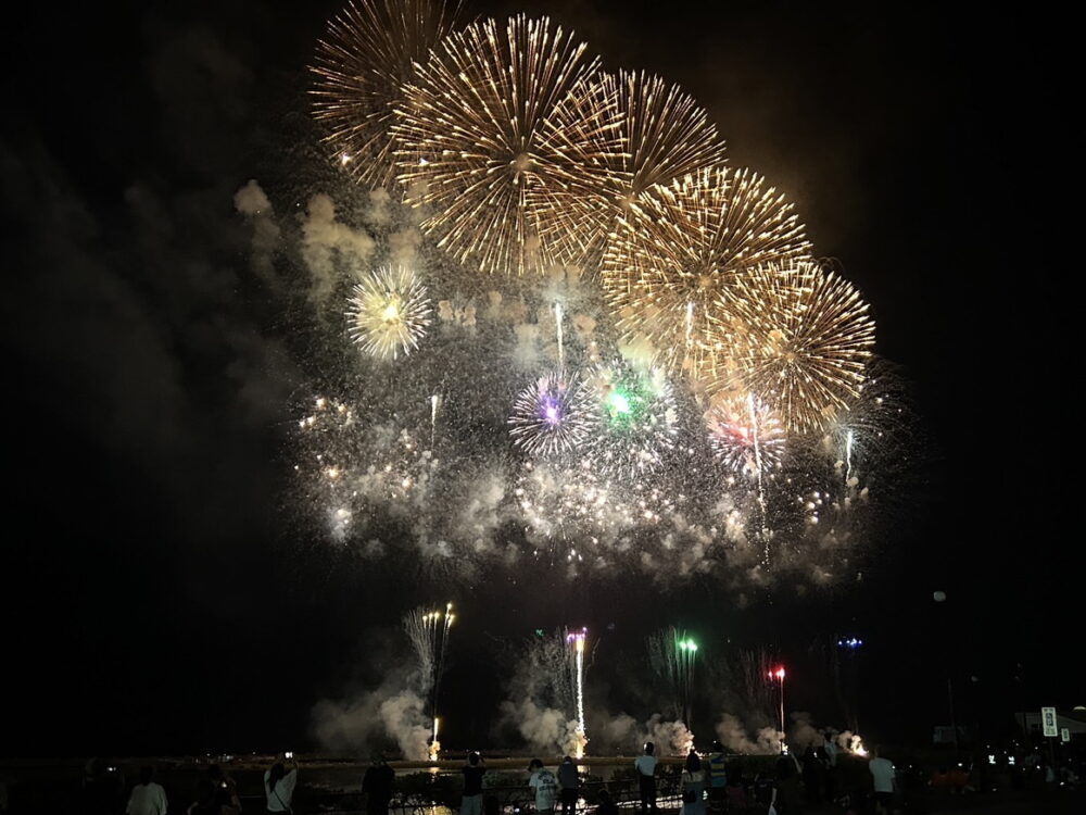 夏季休業のお知らせ～２０２５～